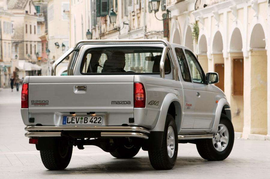  Mazda B2500 2004 года  (фото 56 из 81)